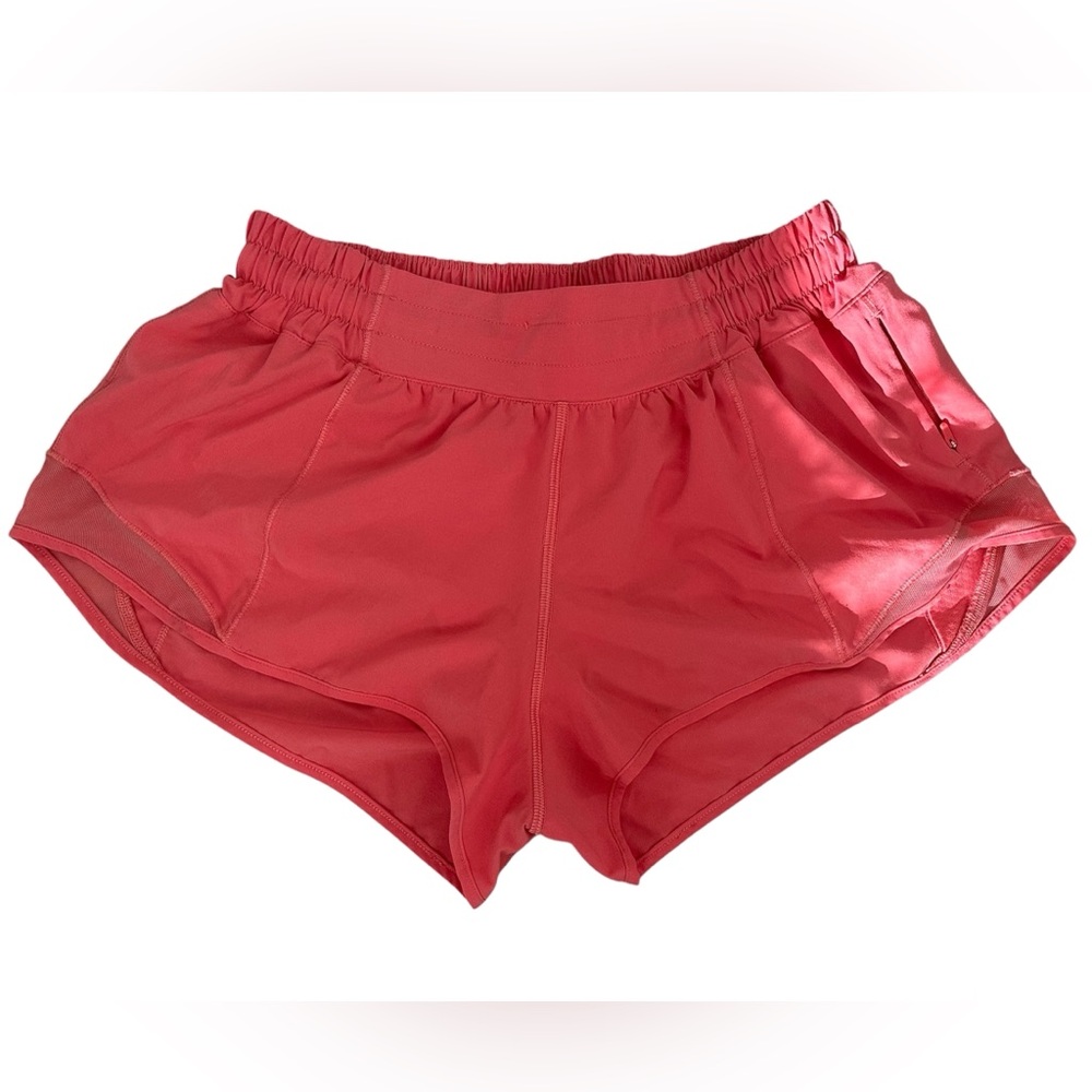 Lululemon High-Rise Hotty Hot Shorts 2.5”